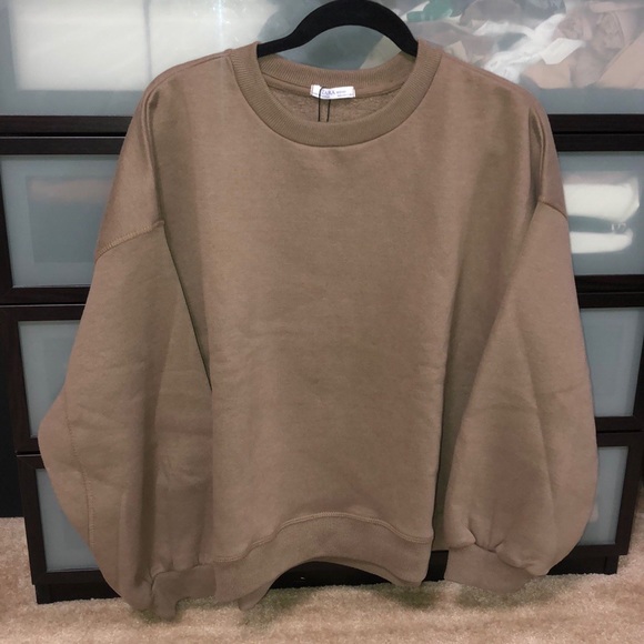 Zara Sweaters - Zara Oversized Sweatshirt